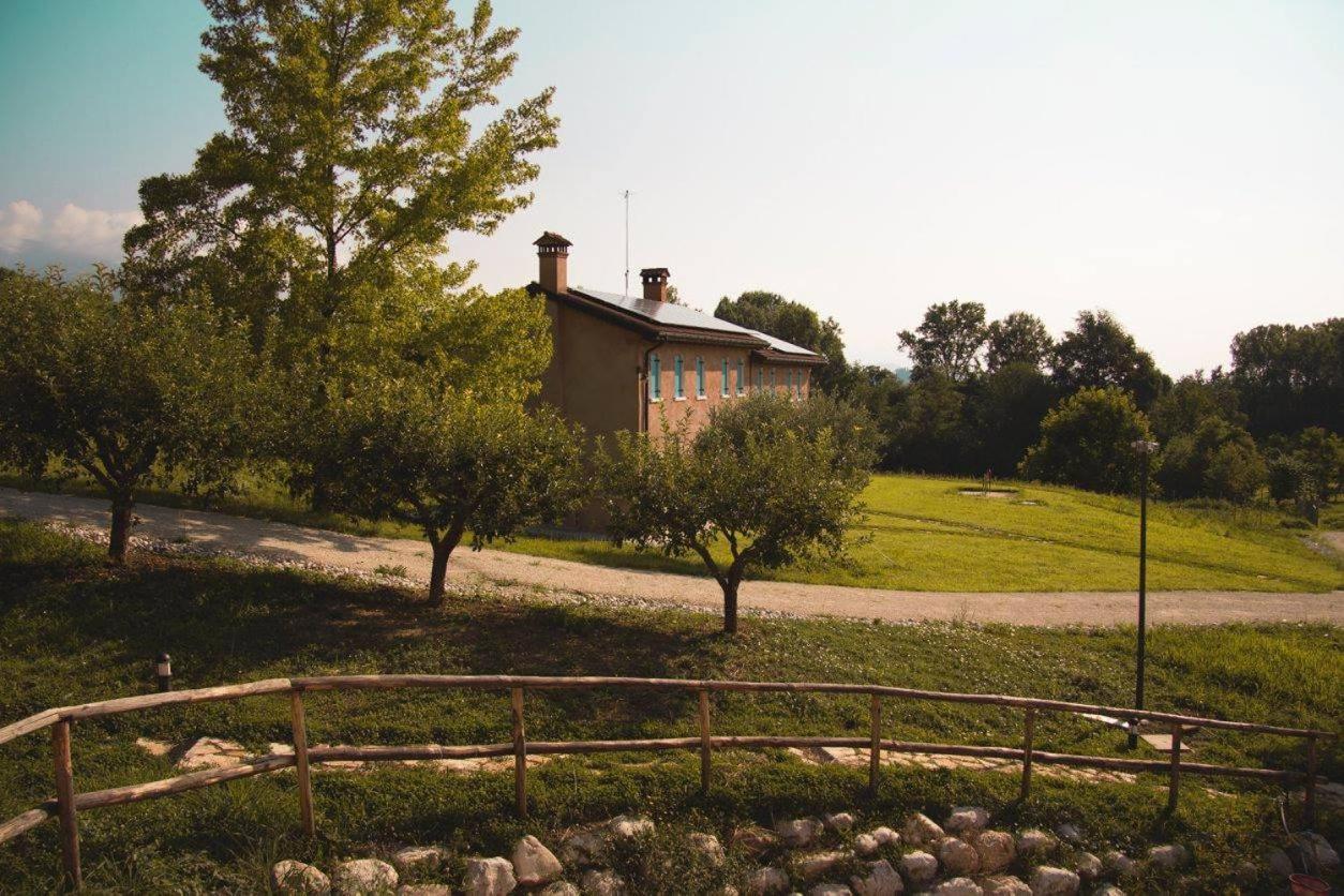 Nikolas' Valley Bed & Breakfast Cornuda Exterior photo